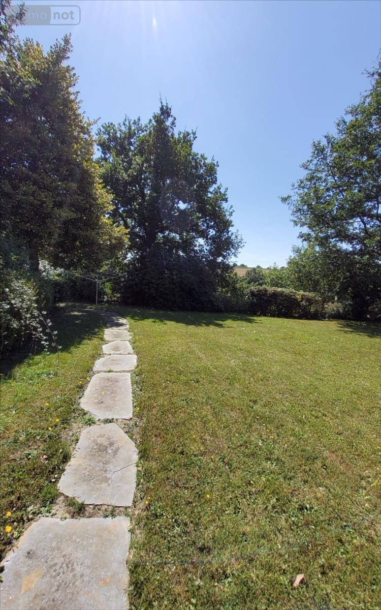 Maison a vendre Carhaix-Plouguer 29270 Finistère 123 m2 7 pièces 273000 euros