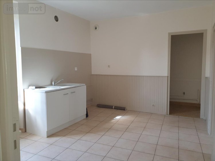 Location maison Chaltrait 51130 Marne 117 m2 5 pièces 850 euros