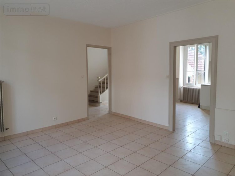 Location maison Chaltrait 51130 Marne 117 m2 5 pièces 850 euros