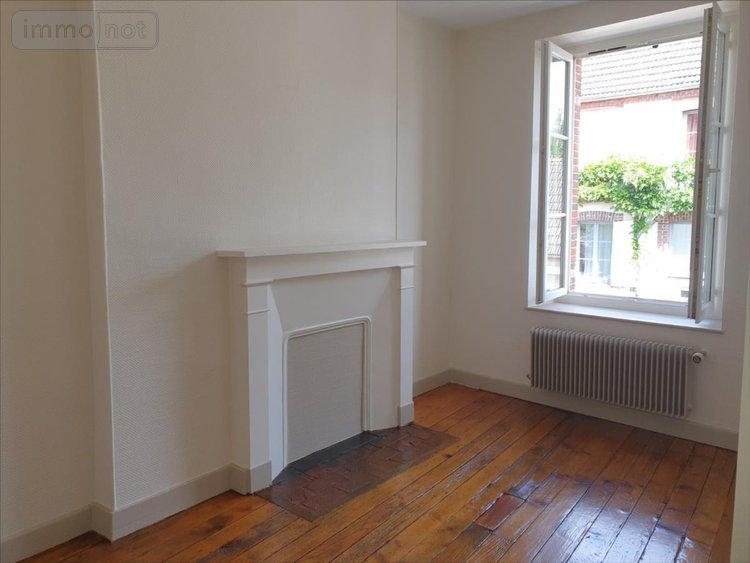 Location maison Chaltrait 51130 Marne 117 m2 5 pièces 850 euros