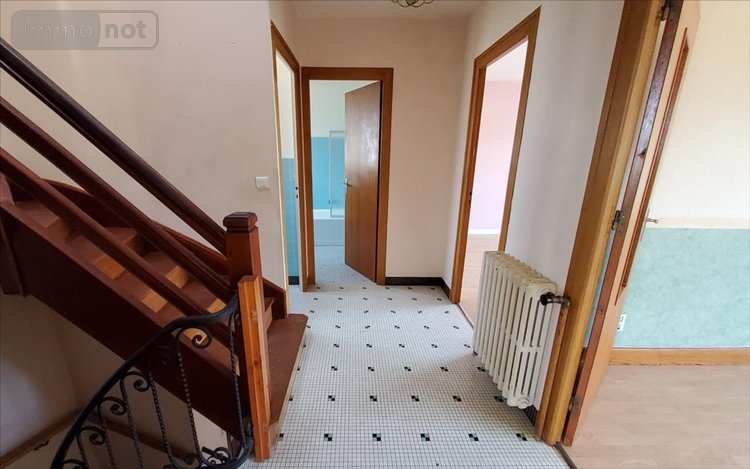 Maison a vendre Carhaix-Plouguer 29270 Finistère 115 m2 5 pièces 52500 euros