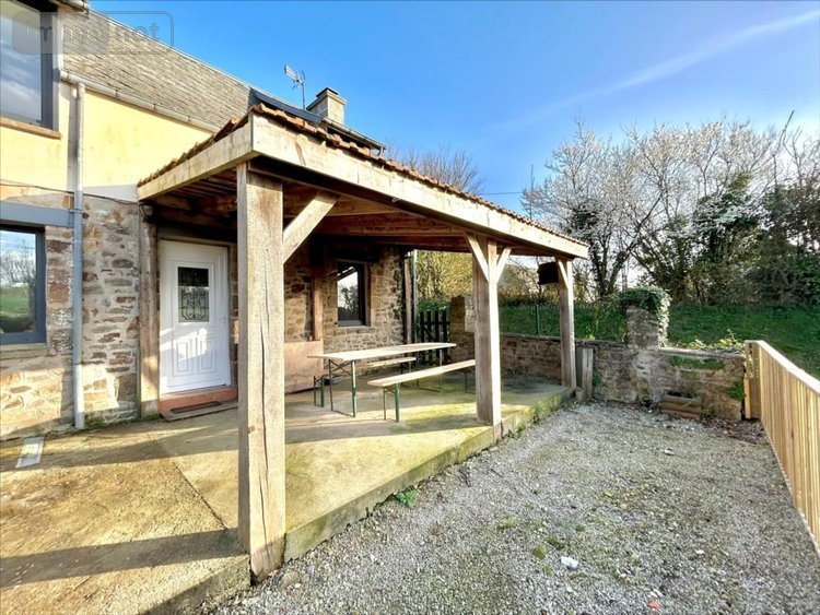 Maison a vendre Saint-Sauveur-de-Pierrepont 50250 Manche 115 m2 6 pièces 210560 euros