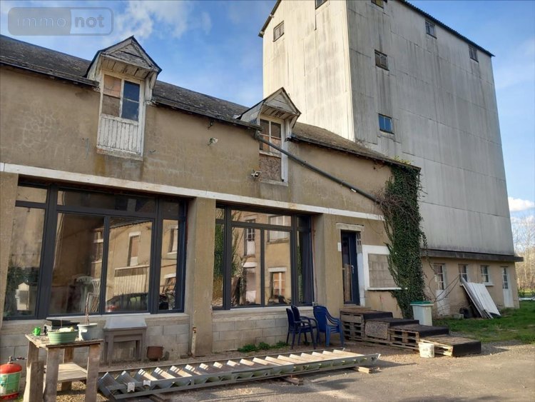 Maison a vendre Clermont-Créans 72200 Sarthe 140 m2 2 pièces 159000 euros