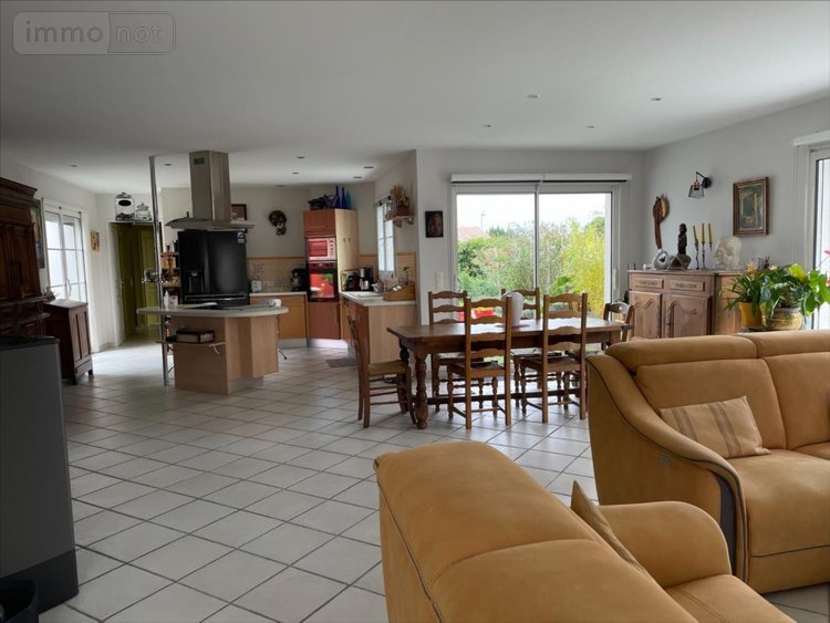 Maison a vendre Angliers 17540 Charente-Maritime 124 m2 6 pièces 393300 euros