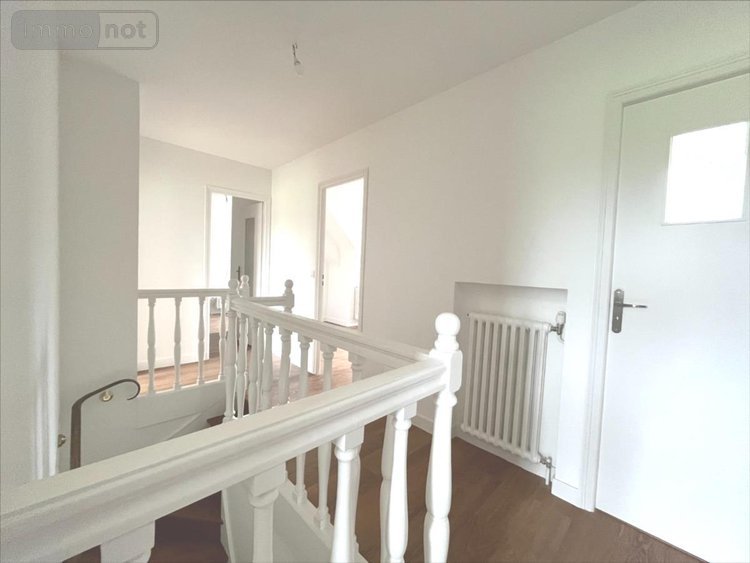 Location maison Mordelles 35310 Ille-et-Vilaine 186 m2 9 pièces 1410 euros
