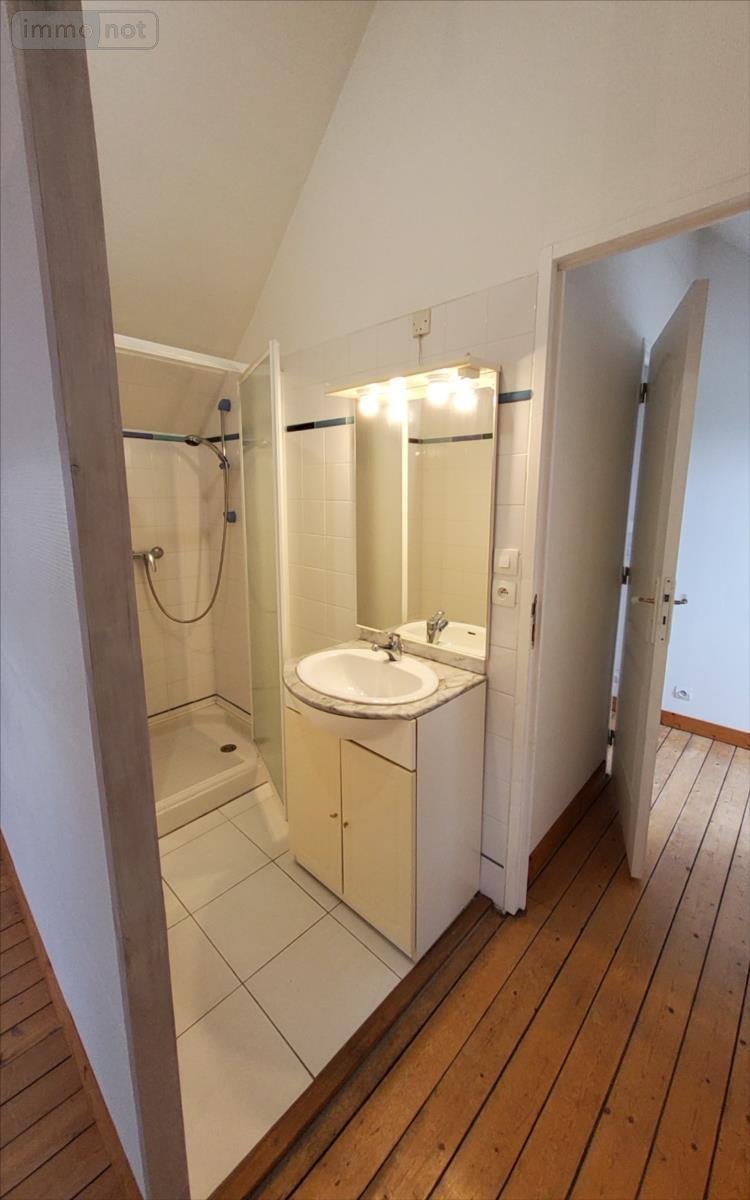 Maison a vendre Carhaix-Plouguer 29270 Finistère 103 m2 5 pièces 152250 euros