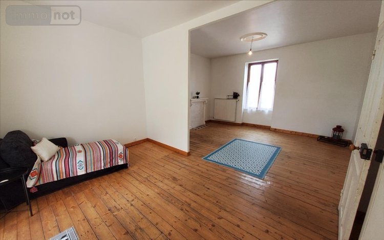 Maison a vendre Carhaix-Plouguer 29270 Finistère 103 m2 5 pièces 152250 euros
