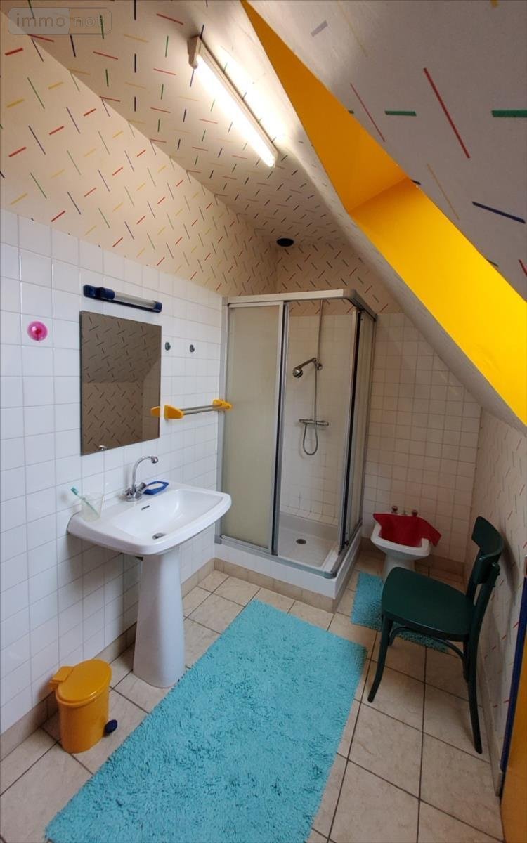 Maison a vendre Carhaix-Plouguer 29270 Finistère 123 m2 7 pièces 257250 euros
