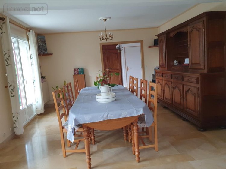 Maison a vendre Montmort-Lucy 51270 Marne 180 m2 7 pièces 275000 euros