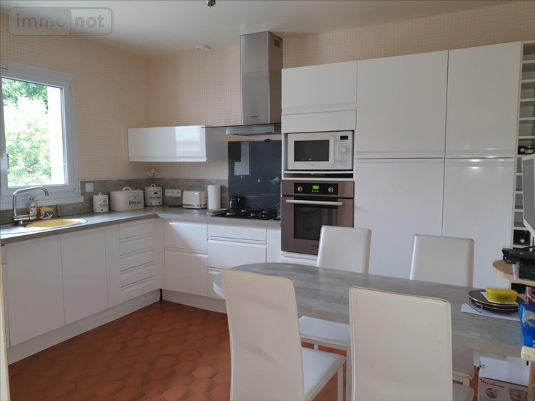 Maison a vendre Montmort-Lucy 51270 Marne 180 m2 7 pièces 275000 euros