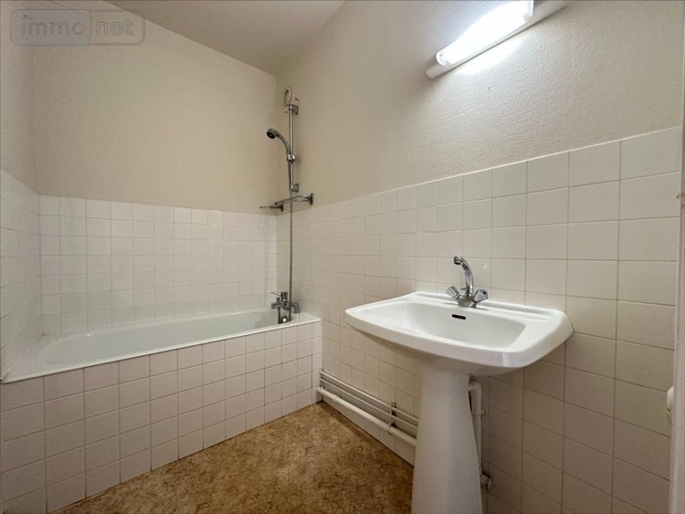 Appartement a vendre Rennes 35000 Ille-et-Vilaine 61 m2 3 pièces 145572 euros