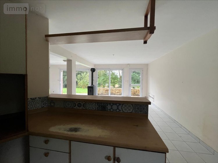 Maison a vendre Maël-Pestivien 22160 Côtes-d'Armor 167 m2 8 pièces 168000 euros