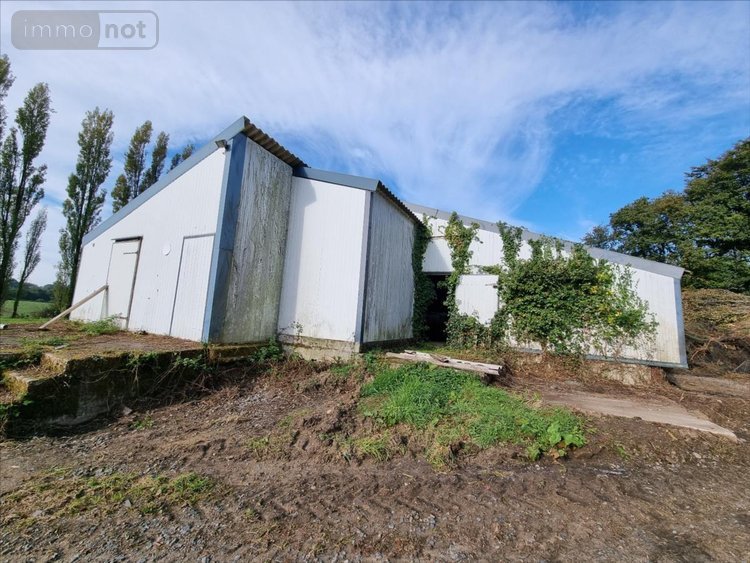 Bien agricole a vendre Maël-Pestivien 22160 Côtes-d'Armor  24500 euros