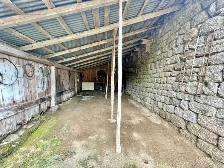 Maison a vendre Fontans 48700 Lozère 130 m2  52000 euros