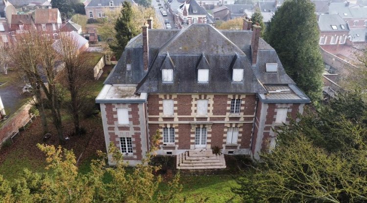 Maison a vendre Villers-Bretonneux 80800 Somme 488 m2 22 pièces 832000 euros