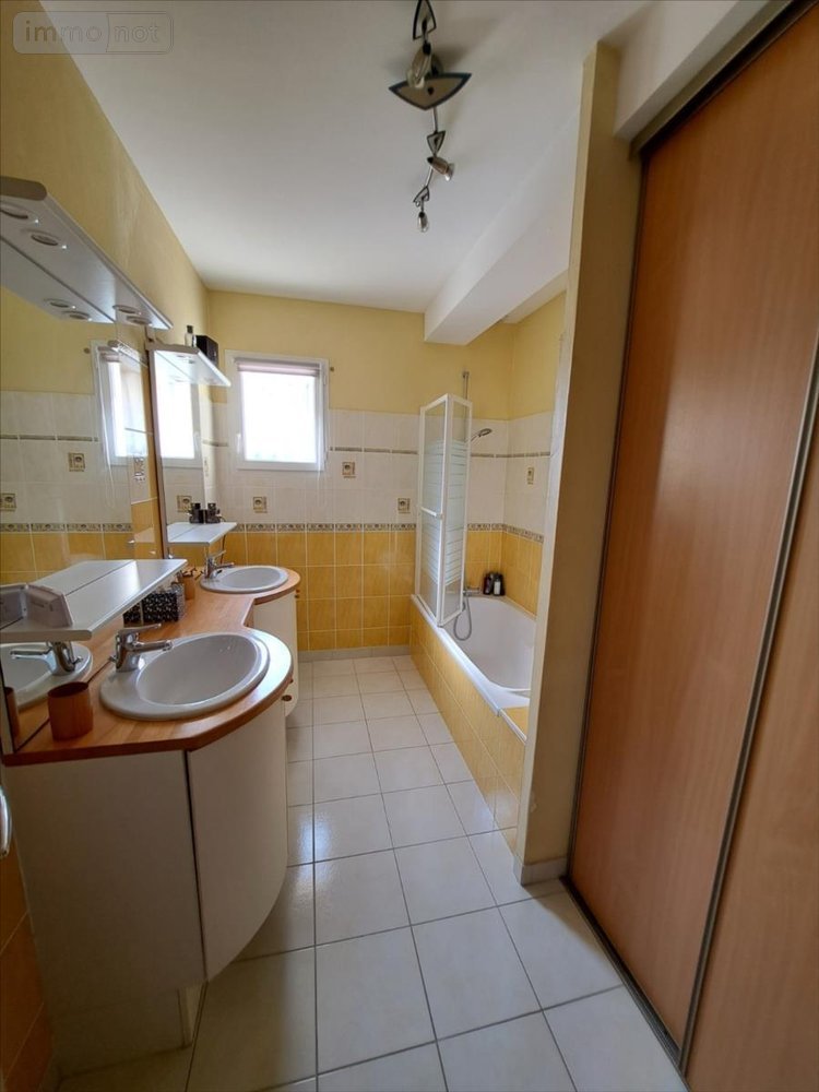 Maison a vendre Buxeuil 37160 Vienne 123 m2 7 pièces 215250 euros