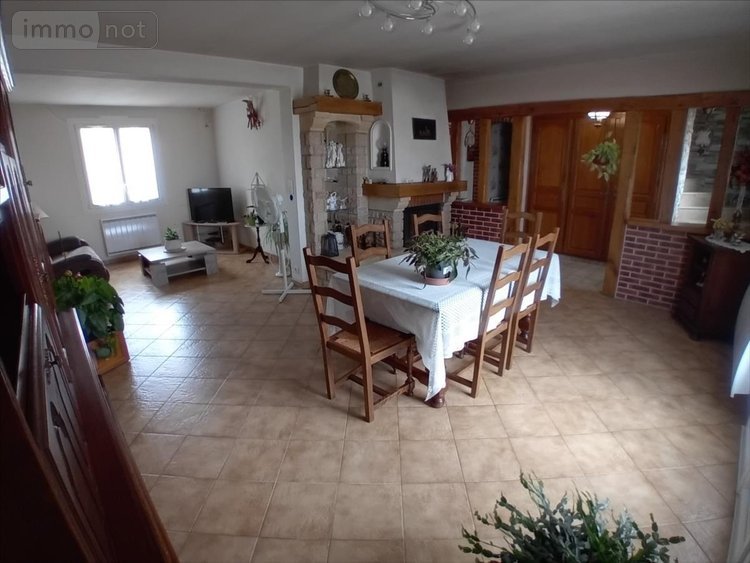 Maison a vendre Parigné-l'Évêque 72250 Sarthe 139 m2 7 pièces 236250 euros