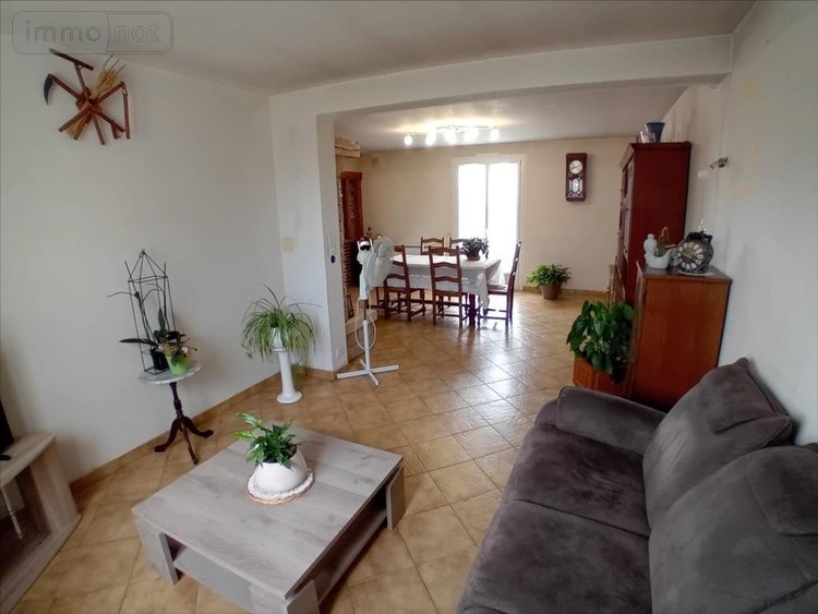 Maison a vendre Parigné-l'Évêque 72250 Sarthe 139 m2 7 pièces 236250 euros