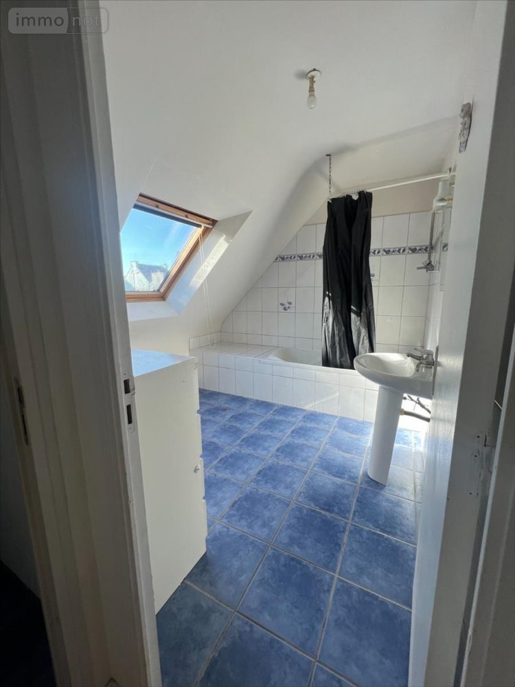 Maison a vendre Pont-de-Buis-lès-Quimerch 29590 Finistère 81 m2 4 pièces 162750 euros