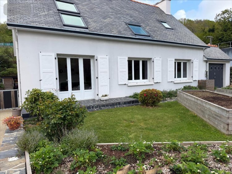 Maison a vendre Châteaulin 29150 Finistère 124 m2 6 pièces 405600 euros