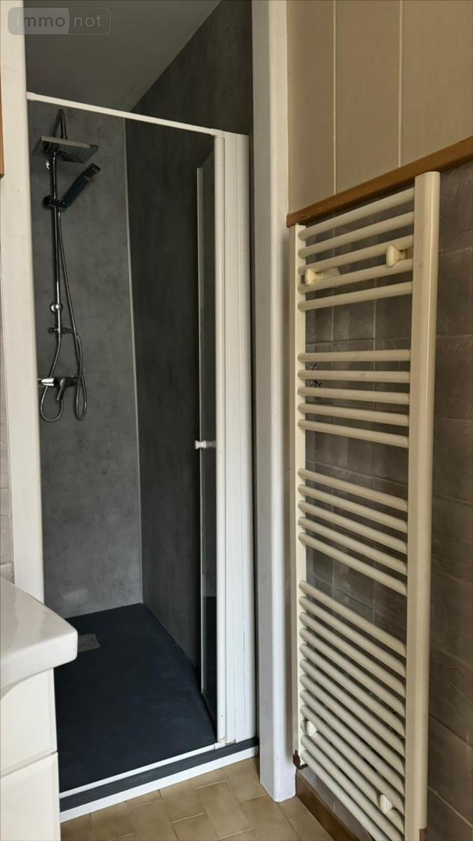 Location appartement Blancs Coteaux 51130 Marne 61 m2 3 pièces 450 euros