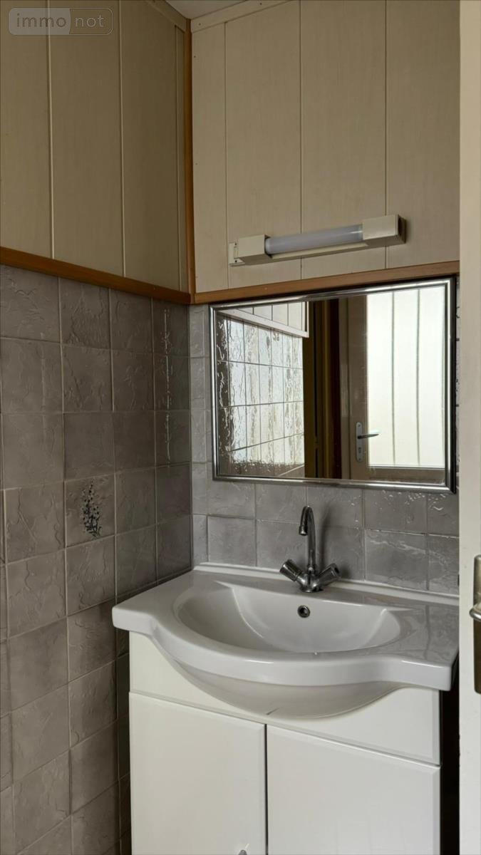 Location appartement Oger 51190 Marne 61 m2 3 pièces 450 euros