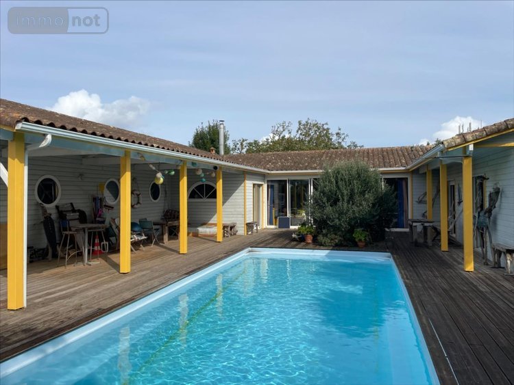 Maison a vendre Charron 17230 Charente-Maritime 151 m2 4 pièces 375000 euros