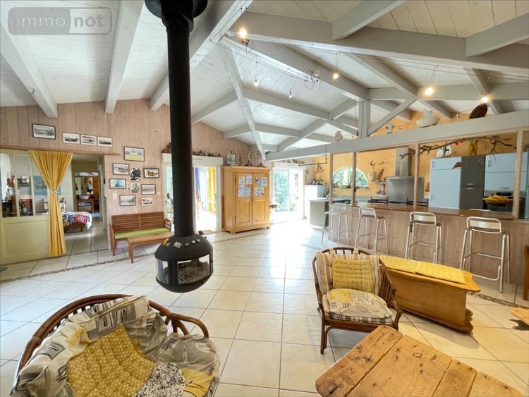 Maison a vendre Charron 17230 Charente-Maritime 151 m2 4 pièces 375000 euros