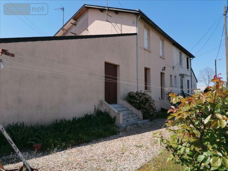 Maison a vendre Descartes 37160 Indre-et-Loire 68 m2 3 pièces 78750 euros