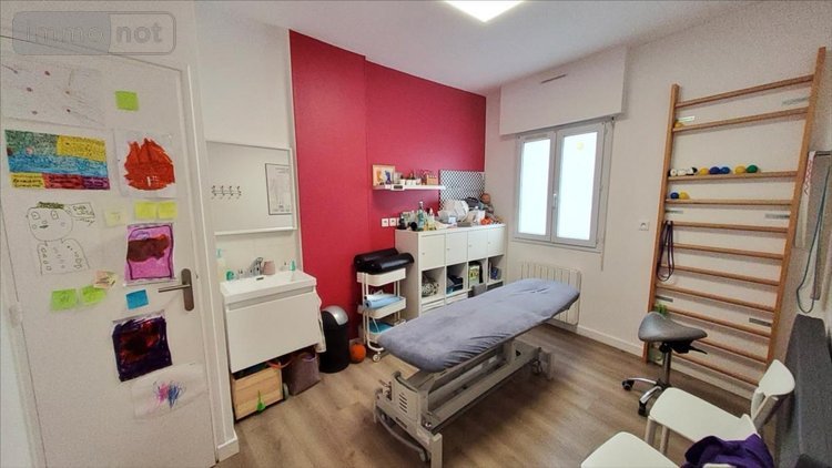 Appartement a vendre Carhaix-Plouguer 29270 Finistère 67 m2 5 pièces 136500 euros