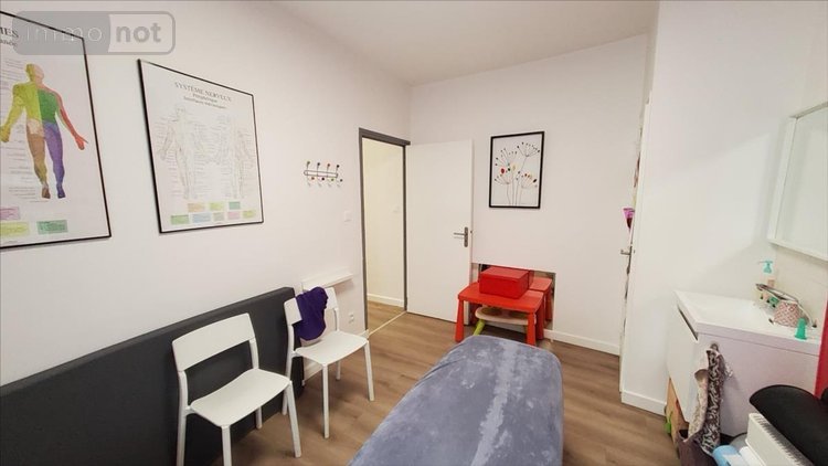 Appartement a vendre Carhaix-Plouguer 29270 Finistère 67 m2 5 pièces 115500 euros