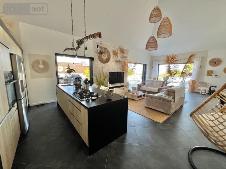 Maison a vendre Saint-Pierre 97410 Réunion 171 m2 5 pièces 936000 euros