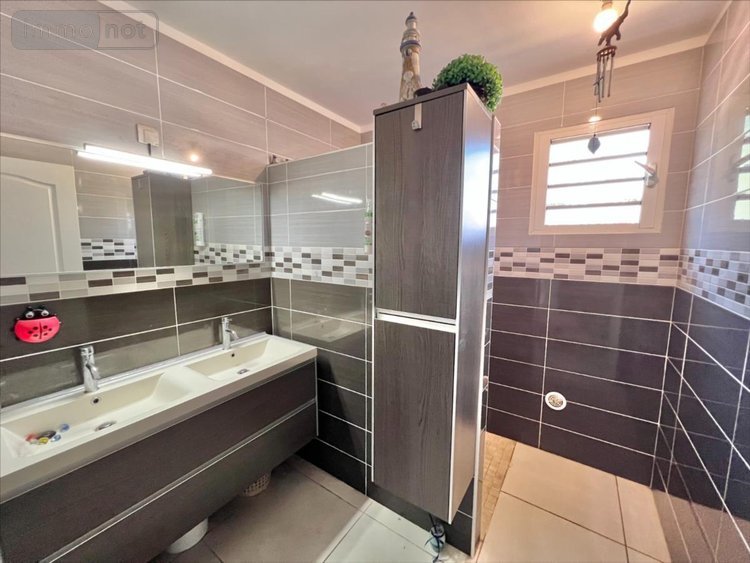 Maison a vendre Saint-Joseph 97480 Réunion 121 m2 5 pièces 295000 euros