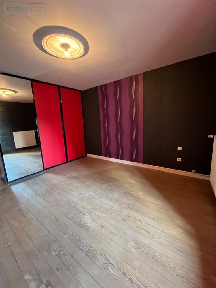 Immeuble a vendre Tavaux 39500 Jura 152 m2  195000 euros