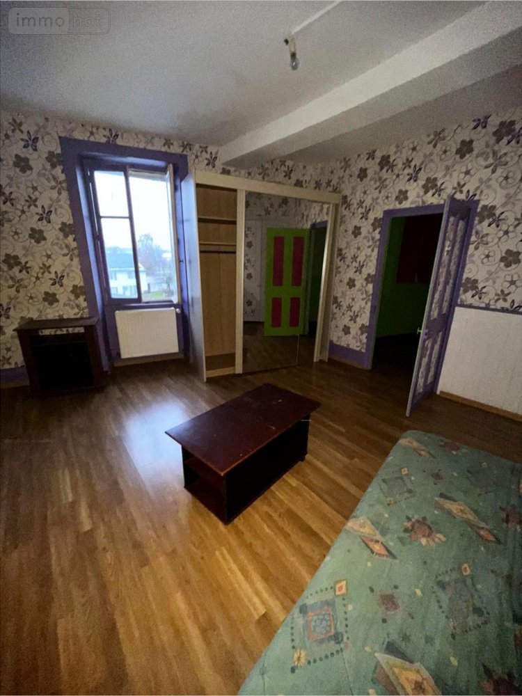 Immeuble a vendre Rochefort-sur-Nenon 39700 Jura 142 m2  210000 euros