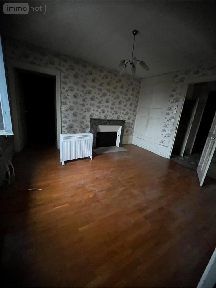 Immeuble a vendre Rochefort-sur-Nenon 39700 Jura 142 m2  210000 euros
