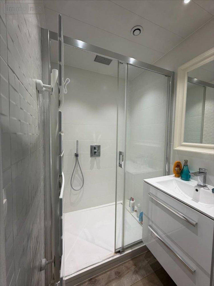 Location maison Saint-Grégoire 35760 Ille-et-Vilaine 120 m2 5 pièces 1750 euros