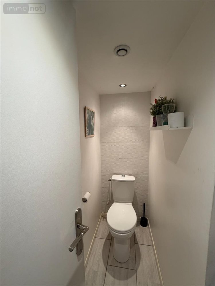 Location maison Saint-Grégoire 35760 Ille-et-Vilaine 120 m2 5 pièces 1750 euros