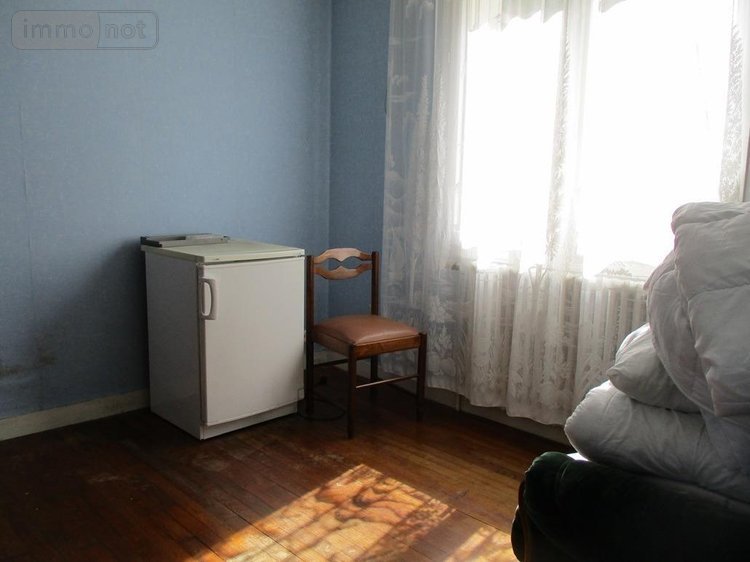 Maison a vendre Carhaix-Plouguer 29270 Finistère 66 m2 6 pièces 100700 euros