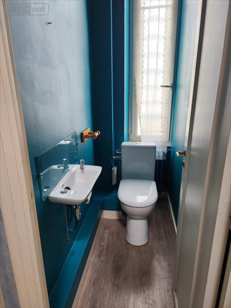 Maison a vendre La Flèche 72200 Sarthe 183 m2 9 pièces 286104 euros