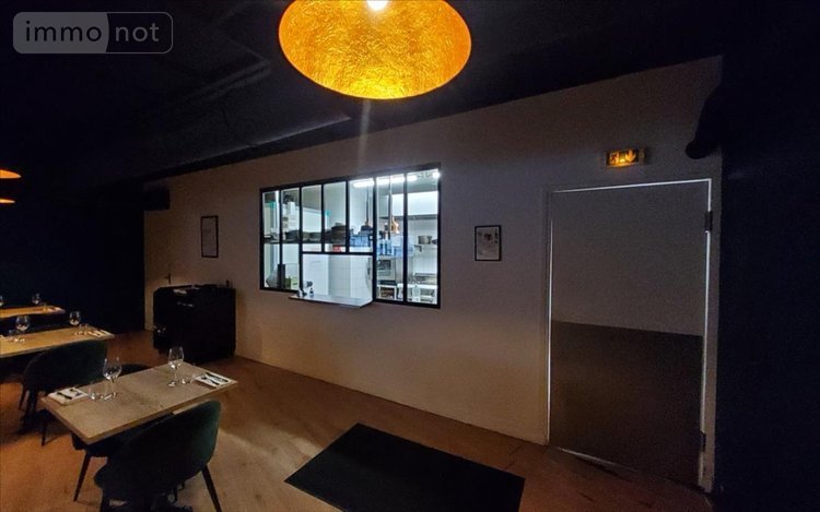 Fonds et murs commerciaux a vendre Carhaix-Plouguer 29270 Finistère 148 m2  420000 euros