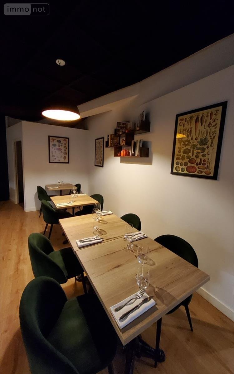 Fonds et murs commerciaux a vendre Carhaix-Plouguer 29270 Finistère 228 m2  420000 euros