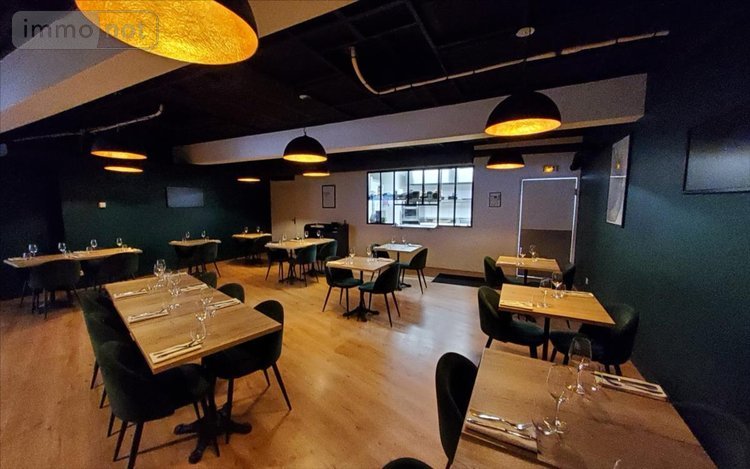 Fonds et murs commerciaux a vendre Carhaix-Plouguer 29270 Finistère 228 m2  420000 euros