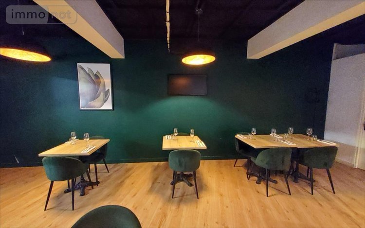 Fonds et murs commerciaux a vendre Carhaix-Plouguer 29270 Finistère 228 m2  420000 euros