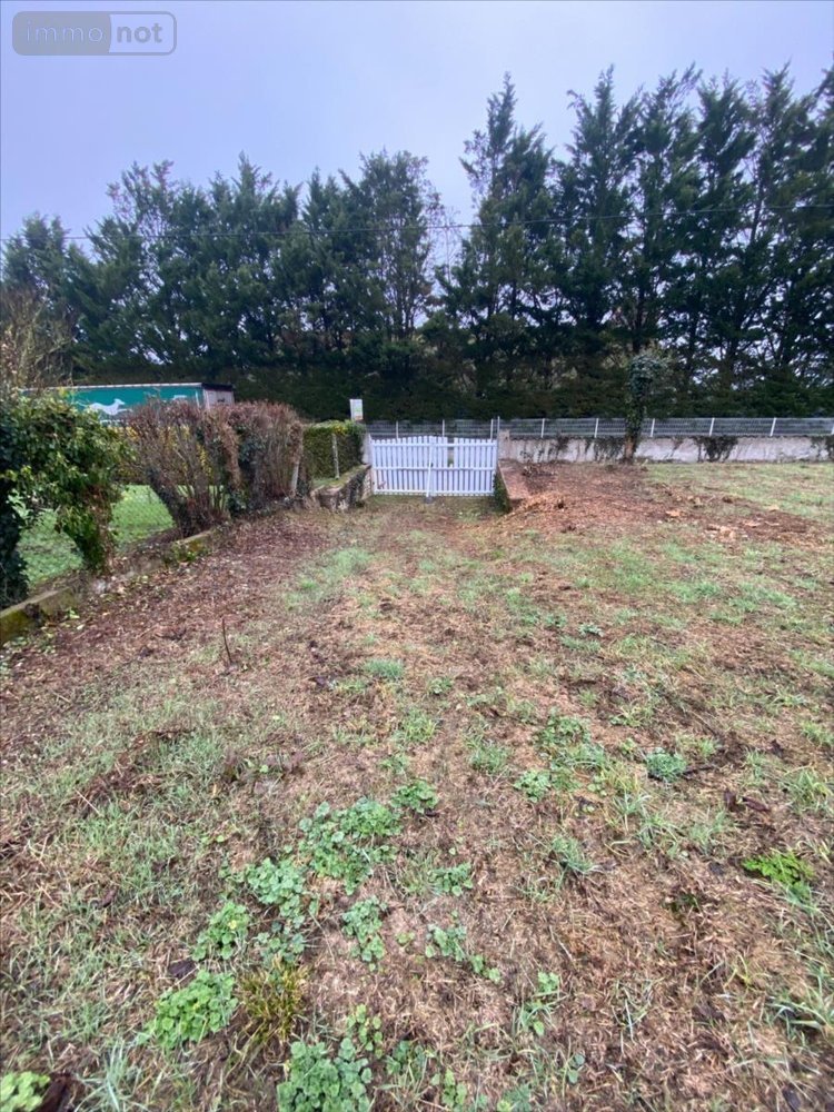 Terrain a batir a vendre La Crèche 79260 Deux-Sèvres 1000 m2  58300 euros