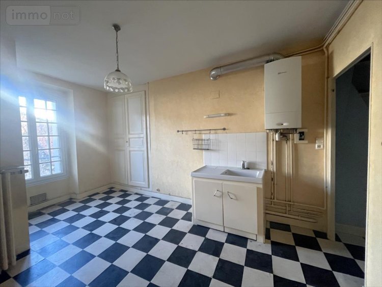 Immeuble a vendre Blois 41000 Loir-et-Cher 290 m2  314850 euros