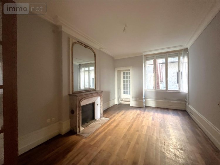 Immeuble a vendre Blois 41000 Loir-et-Cher 290 m2  314850 euros