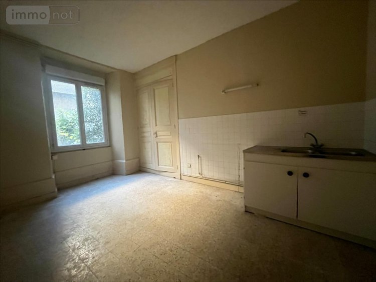 Immeuble a vendre Blois 41000 Loir-et-Cher 290 m2  314850 euros