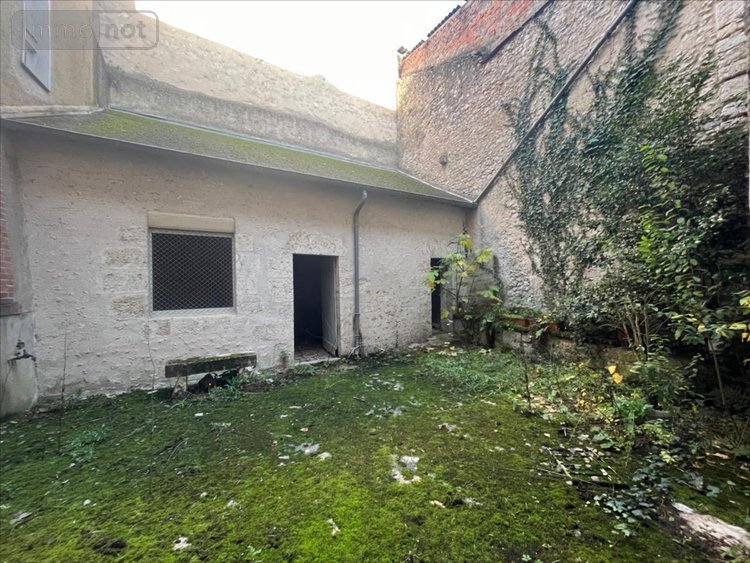 Immeuble a vendre Blois 41000 Loir-et-Cher 290 m2  314850 euros