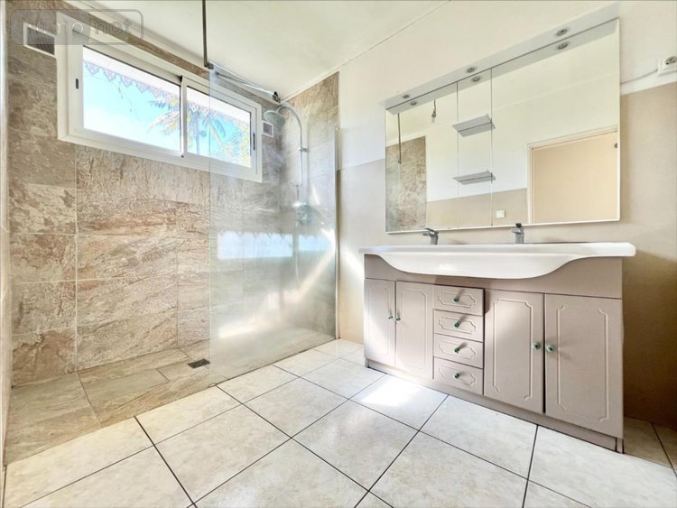 Maison a vendre Le Tampon 97430 Réunion 158 m2 5 pièces 398000 euros